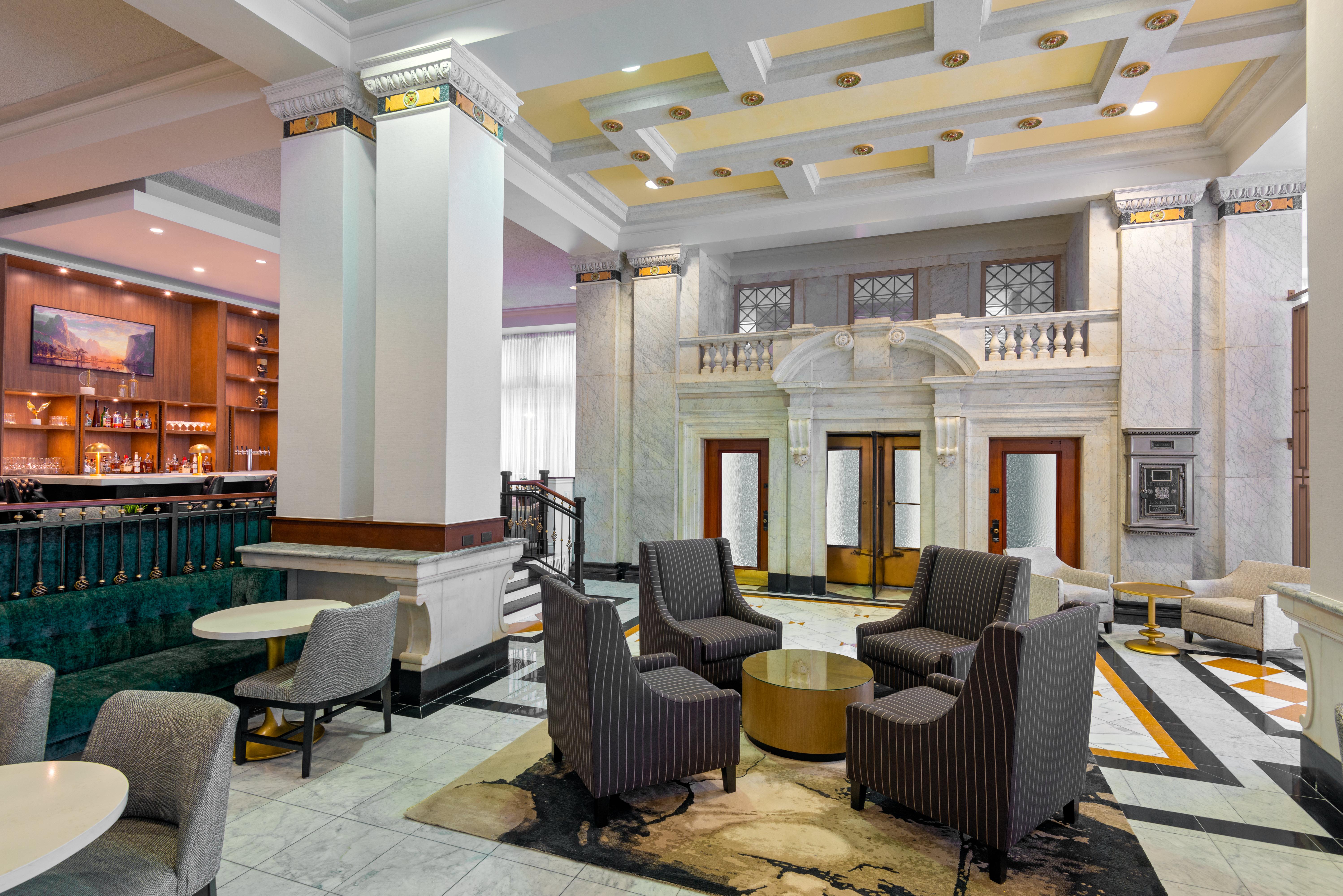 Отель Hilton Pennywell St Louis At The Arch Сент-Луис Экстерьер фото
